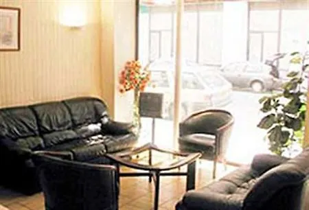 Hibiscus Republique Hotel Paris